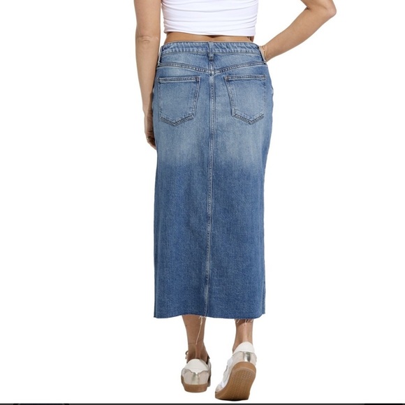 Women's KUT from the Kloth Jen Front Slit Denim Jean Raw Hem Skirt Size 16 - Picture 7 of 14
